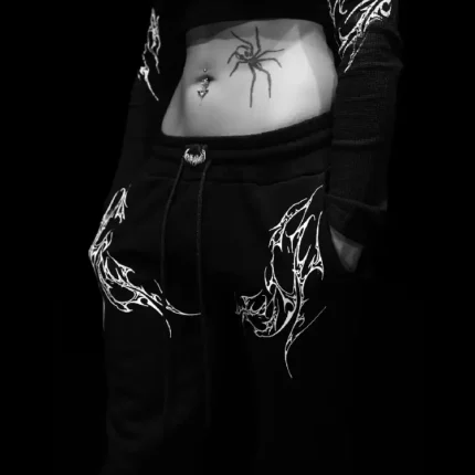 Breathedivinity Womens Kiss fitted Sweatpants 3